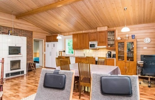 Kesaelahti House | Aurinkoniemi by Interhome