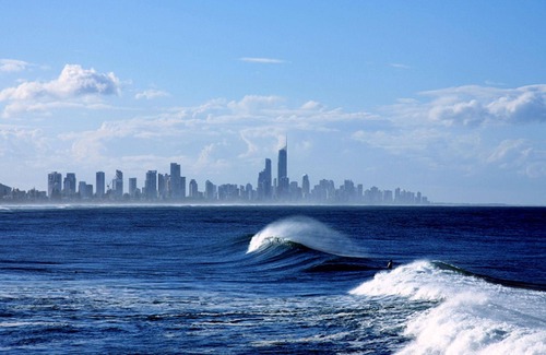 Burleigh Heads Hotel | Aussie Resort