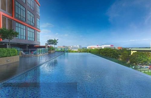 Taman Mount Austin Apartment | Austin 18, Friendly Sky by Antlerzone