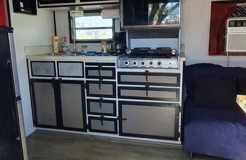 Travis County House | Austin glamping!