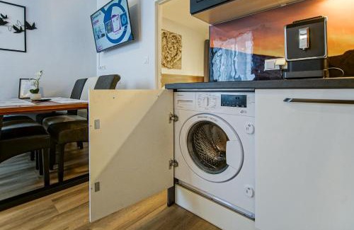 Leoben Apartment | AusZeit Steiraland 5 mit überdachter Terrasse, privaten Garten und Parkplatz