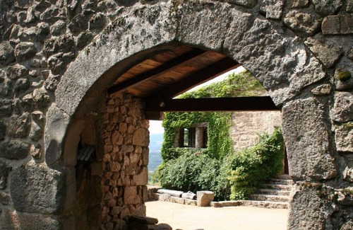 Chateauneuf-de-Vernoux House | Authentic stone house. Exceptional site, quiet and peaceful.