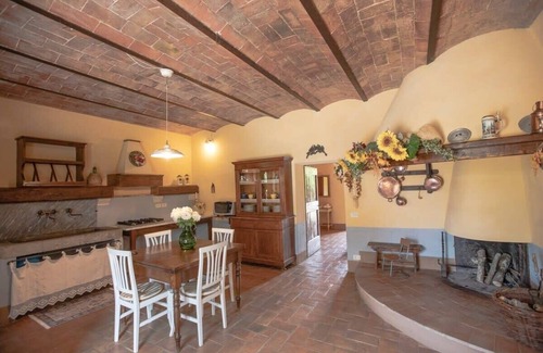 Radicofani Villa | Authentic 1800's Villa with Amiata Mountain View