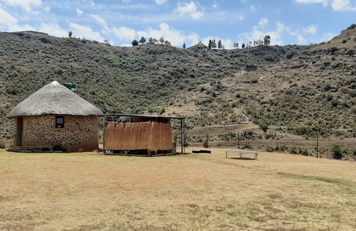 Maseru House | Authentic African thatched house