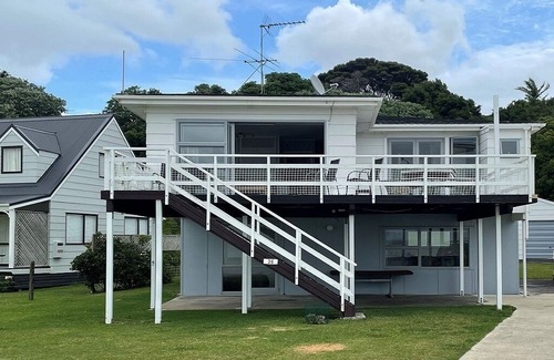 Grahams Beach House | Authentic bach at water's edge.