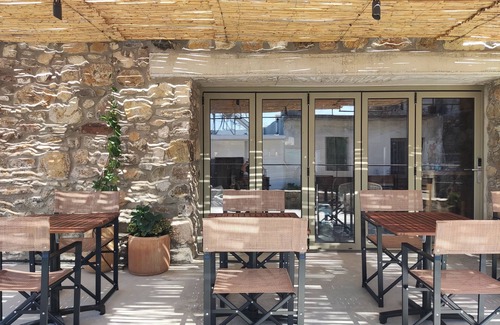 Archanes-Asterousia Apartment | Authentic cretan village slow living with style & spa