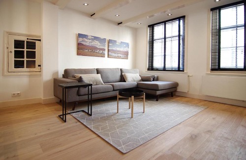 Haarlemmerbuurt Apartment | Authentic Jordaan