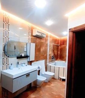 Quartier Mozart Apartment | Authentic luxury Moroccan Central Large apartment with stone sauna and jacuzzi