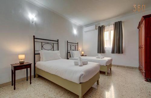 Ta' Zokkrija Apartment | Authentic Maltese 3BR home with Terrace in Mosta by 360 Estates