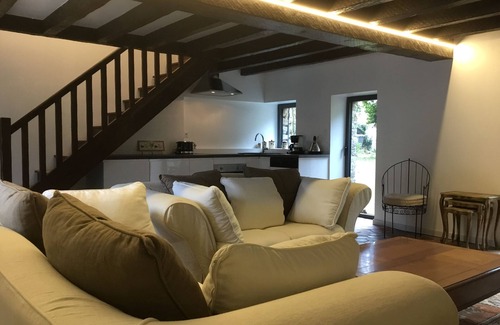 Guerande House | Authentic thatched cottage with pool and spa renovated in 2018