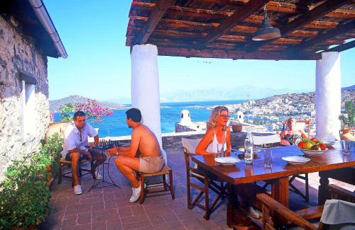 Mavrikiano House | Authentisches Kreta Elounda Haus Mit Meerblick Margarita