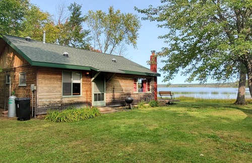 Au Train House | AuTrain Lake Sunrise Cabin w/Dock, private lakeside firepit. Near Pictured Rocks