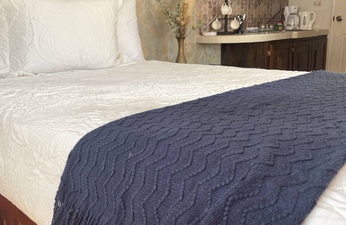 Antigua Guatemala Bed & Breakfast | Autumn in Antigua