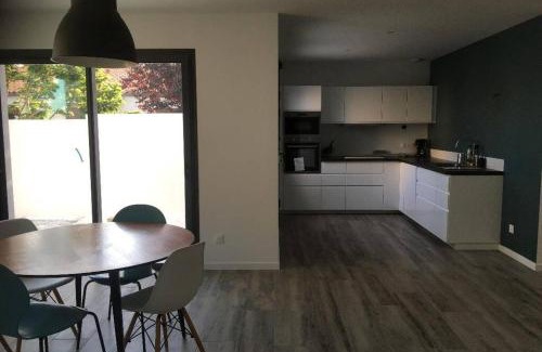 Marsilly House | Aux portes de La Rochelle - Un air de campagne au bord de mer