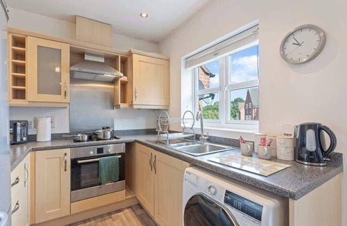 Solihull Apartment | Ava’s Apartment - 1 Bedroom In Solihull