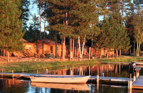 St Germain Cottage | Available July 9-16, 2023 Fresh clean 2 bedroom cabin on Little St Germain Lake