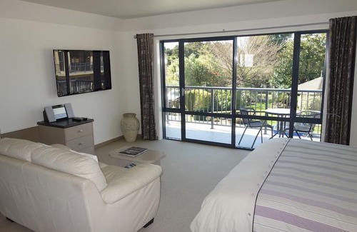 Motueka Hotel | Avalon Manor Motel