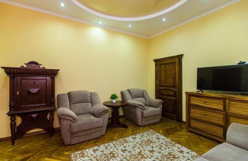 Lviv City Center Apartment | Avangard on Qn Roman St 26 Apart 7