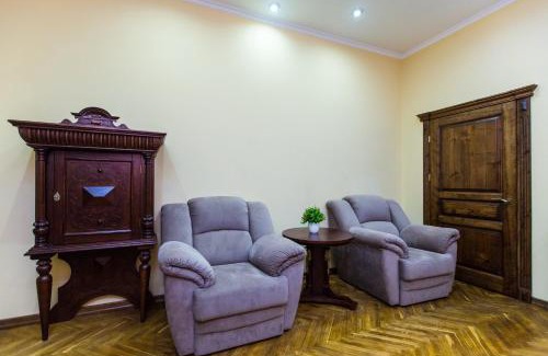 Lviv City Center Apartment | Avangard on Qn Roman St 26 Apart 7