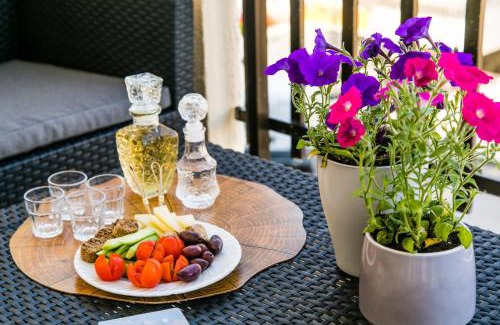 Rethymno Apartment | #Avant Garde #Beach 2',Downtown 5'
