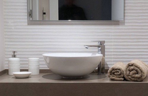 Leon City Centre House | AVELEON B, Luxury apartment for max 8 people in the center of León.