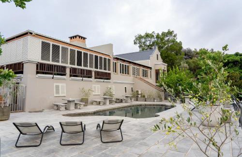 Stellenbosch House | Avemore Manor House wood fired hot tub magical views and full Backup power