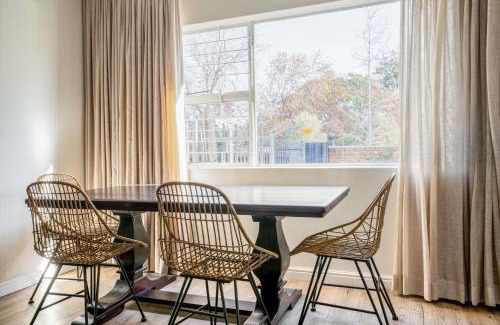Stellenbosch Apartment | Avemore Vredehof No 1 - with Backup power