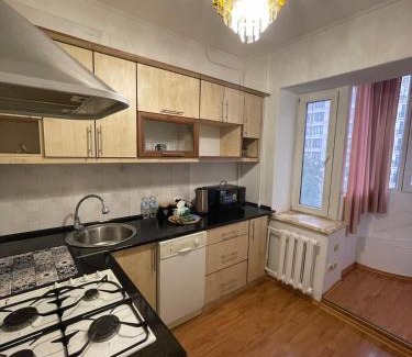 Bishkek Apartment | Avenue Erkindik Bokonbaeva