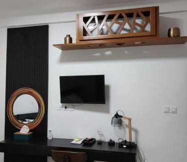 Point E Apartment | Aviya - Studio meublé avec chambre et Séjour