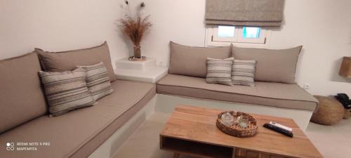 Platis Gialos Apartment | Avlidaki house