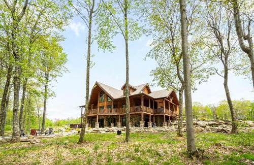 McHenry House | Away in the Mountains