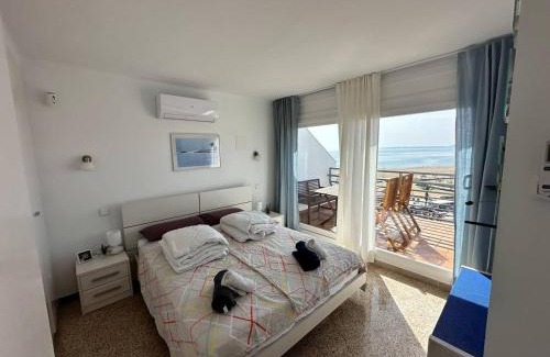 Empuriabrava Apartment | AwayDays Ático con Vistas Increíbles