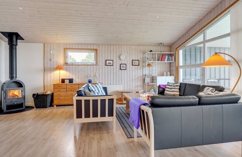 Trend House | "Awenita" - 50m to the inlet by Interhome
