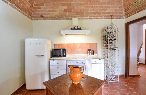 Civitella Benazzone Apartment | Awesome apartment in Civitella Benazzone with house a panoramic view