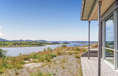 Bokn Apartment | Awesome apartment in Bokn with sauna
