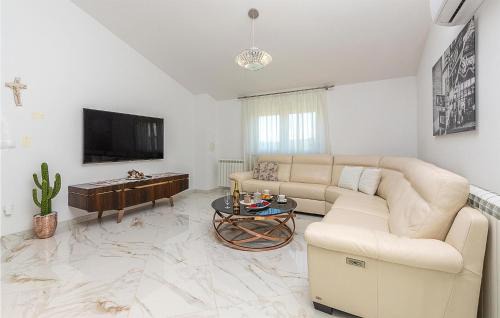 Kastel Apartment | Awesome apartment in Kastel with 2 Bedrooms and WiFi
