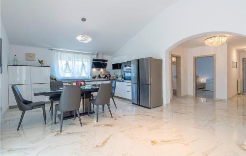 Kastel Apartment | Awesome apartment in Kastel with 2 Bedrooms and WiFi