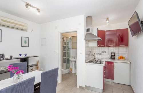 Municipality of Omisalj Apartment | Awesome apartment in Omisalj with WiFi