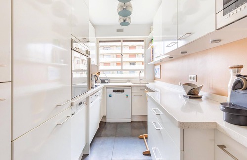 7th Arrondissement Apartment | Awesome apartment in Paris with WiFi