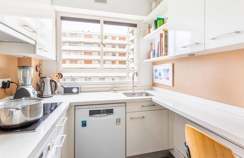 7th Arrondissement Apartment | Awesome apartment in Paris with WiFi