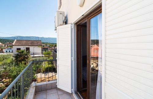 Vrboska Apartment | Awesome apartment in Vrboska with WiFi