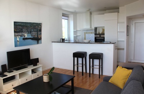 Cassis Apartment | Awesome Apartment Mediterranean Sea View Close to Beaches and Calanques