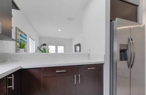 West Little River House | Awesome Brand New 3/2 House With Parking