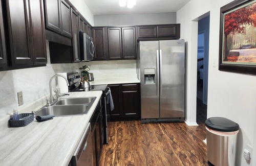 Southwest Raleigh Condo | Awesome Condo in Central Raleigh