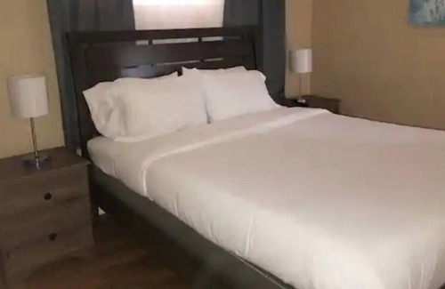 Midtown Apartment | Awesome & Cool Unit Located in Central Tucson!