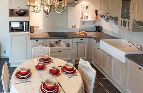Lussas-et-Nontronneau House | Awesome home in Lussas et Nontronneau
