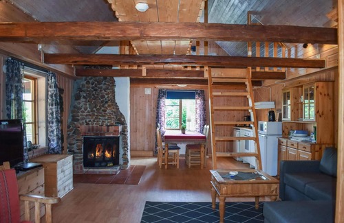 Tvetaryd House | Awesome home in Backaryd