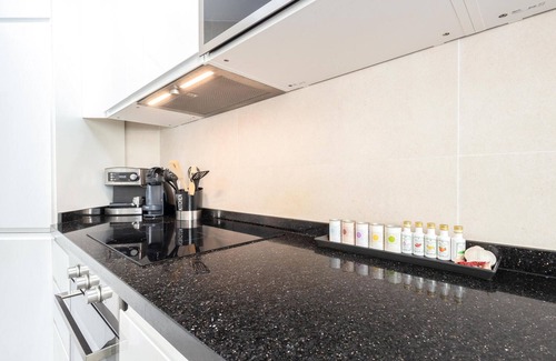 Torrequebrada House | Awesome home in Benalmádena with sauna
