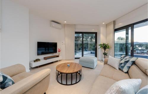 Biograd na Moru House | Awesome Home In Biograd Na Moru