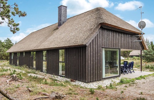 Blavand Strand House | Awesome home in Blåvand with sauna